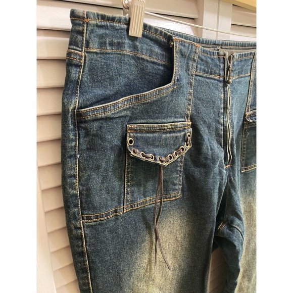 Y2K 90s Style Revolt Jeans Co Low Rise Dark Wash Fit and Flare Leg Jeans - Picture 3 of 6